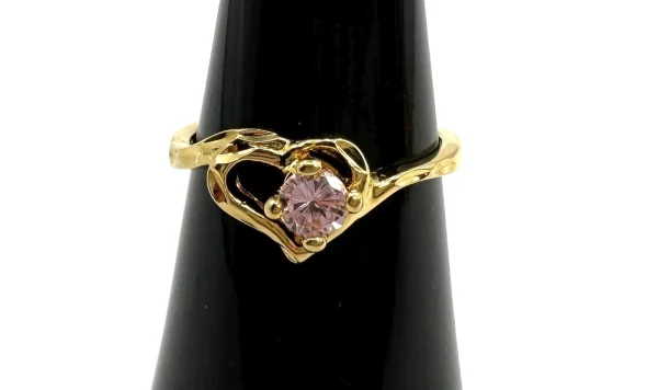 Vtg Gold Tone COP 1989 Castings On Parade Heart Pink Crystal Ring Sz 6