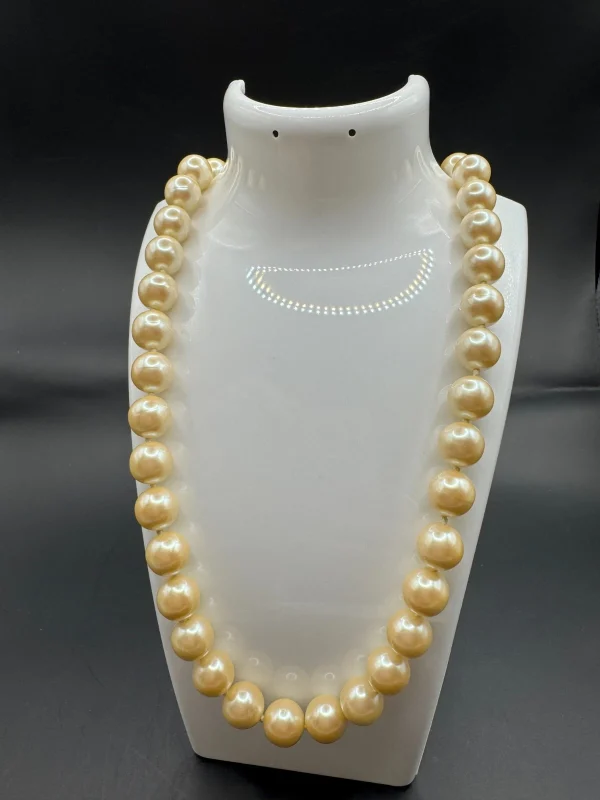 Vtg MONET Faux Pearl 24" Necklace