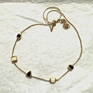 Vtg Signed Monet goldtone Cream & Black Enamel Delicate 14" Choker Necklace