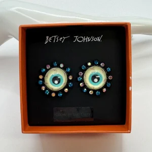 BETSEY JOHNSON Creep It Real GLOW IN THE DARK Eyeball Stud Earrings
