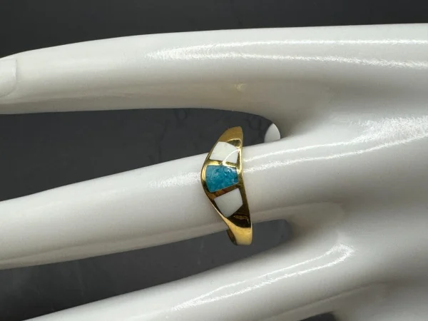 Vtg Gold Tone COP 1989 Castings On Parade Enamel & Inlaid Turquoise Ring Sz 7 - Image 2