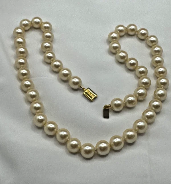 Vtg MONET Faux Pearl 24" Necklace
