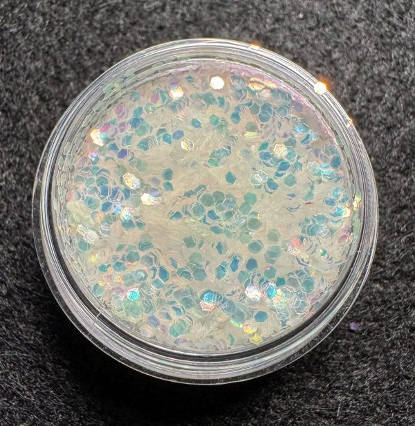 Diamond Dust 1/24" (1mm 0.040") Medium Glitter (1 oz)
